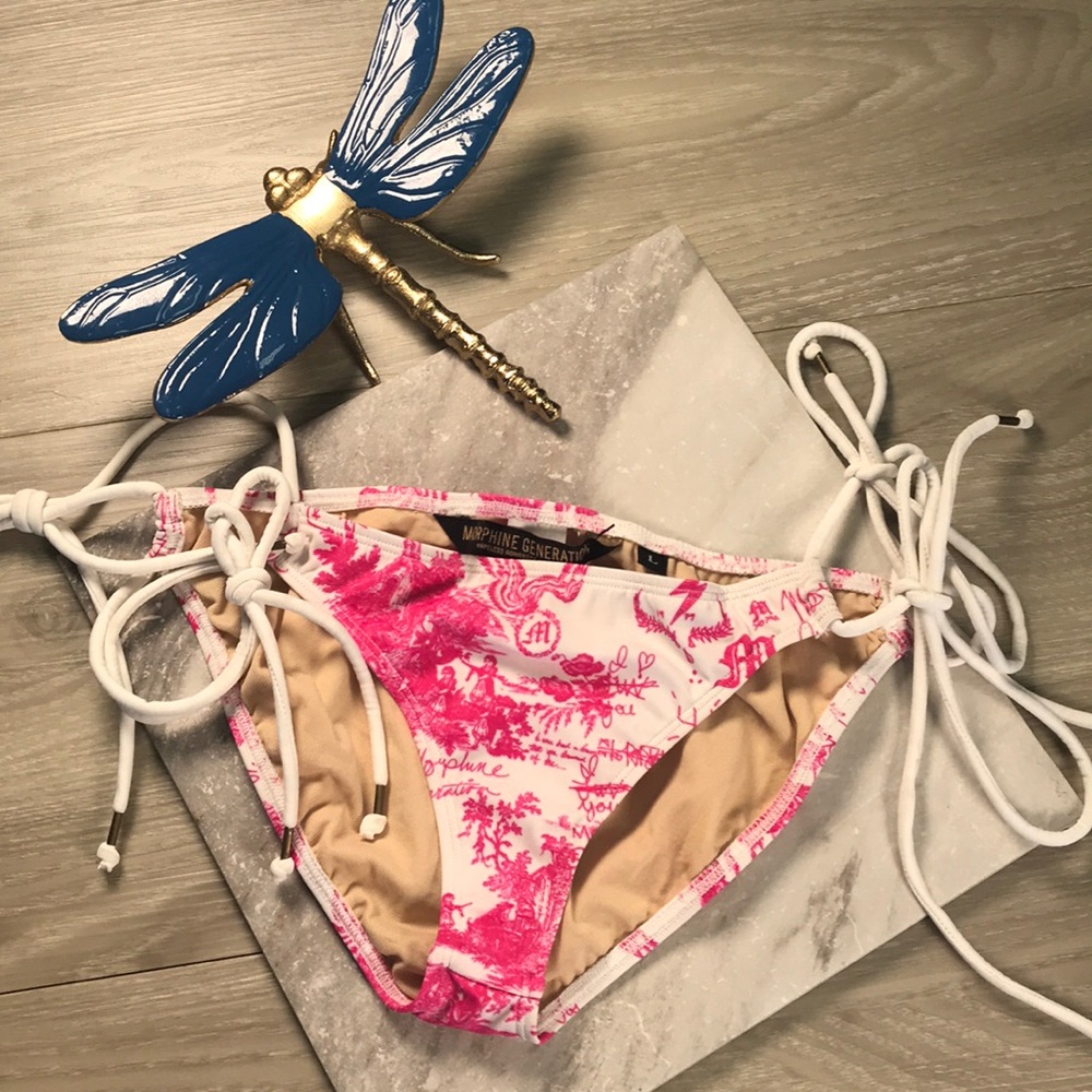Morphine generation pink and white bikini bottom